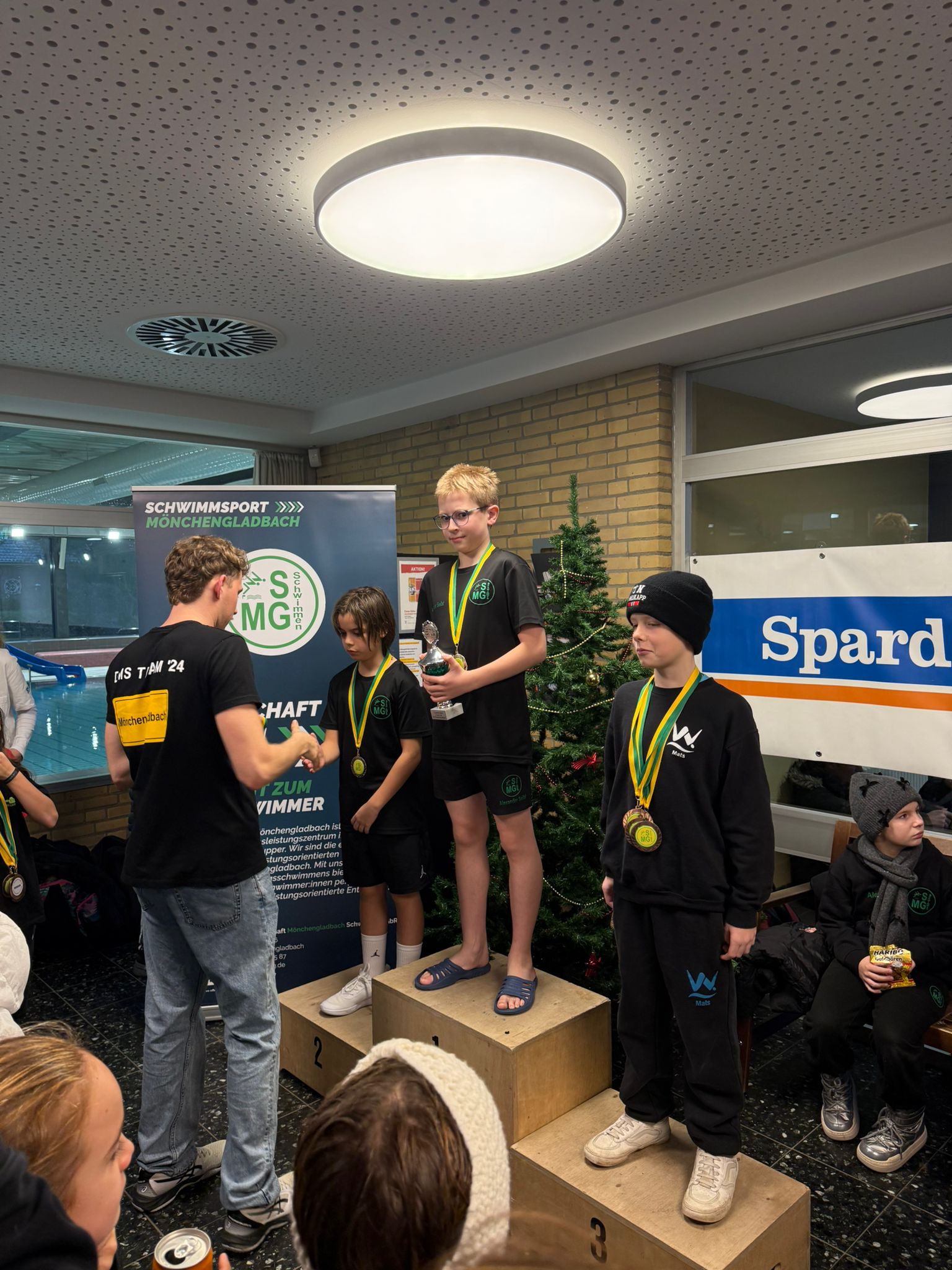 PHOTO-2025-12-07-19-49-16 3