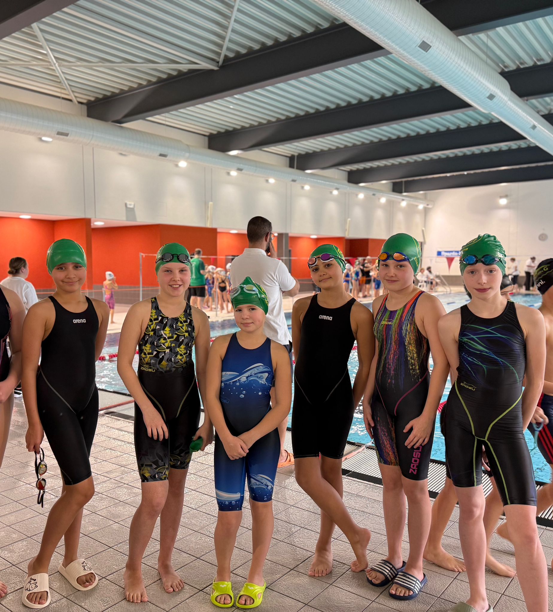 PHOTO-2025-12-07-19-49-17 3