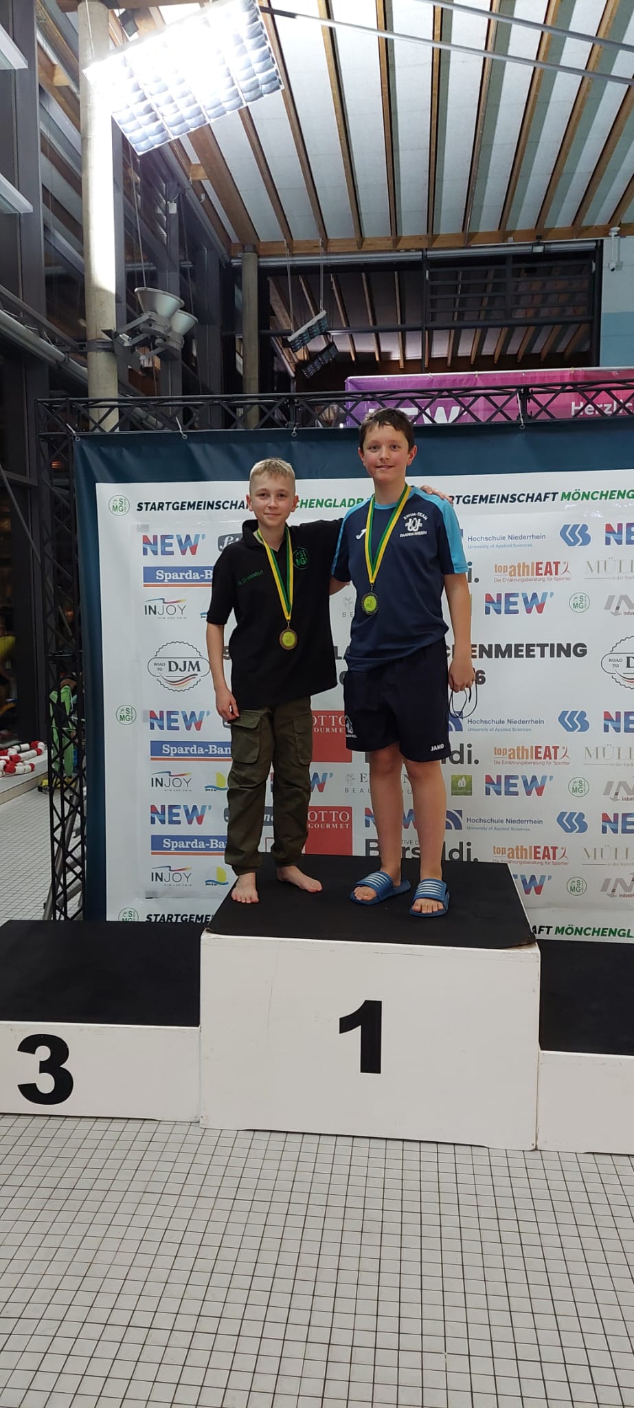 9. Int. NEW Langstreckenmeetingd5528fae-1c21-4193-ab53-1a7510269dac